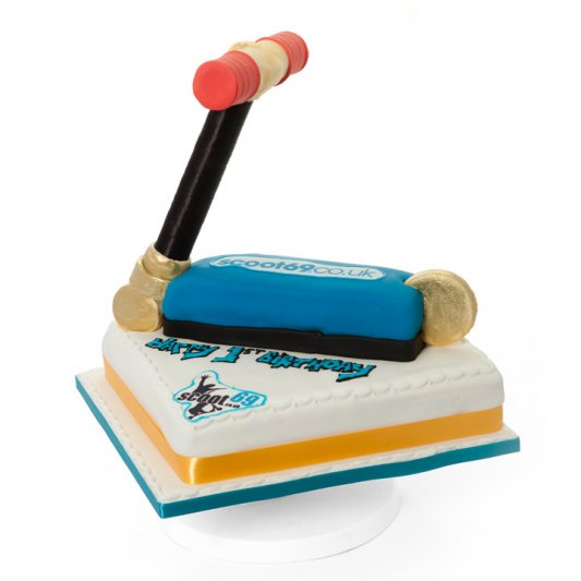 Scooter Cake Girls Celebration Cakes Childrens Celebration Cakes